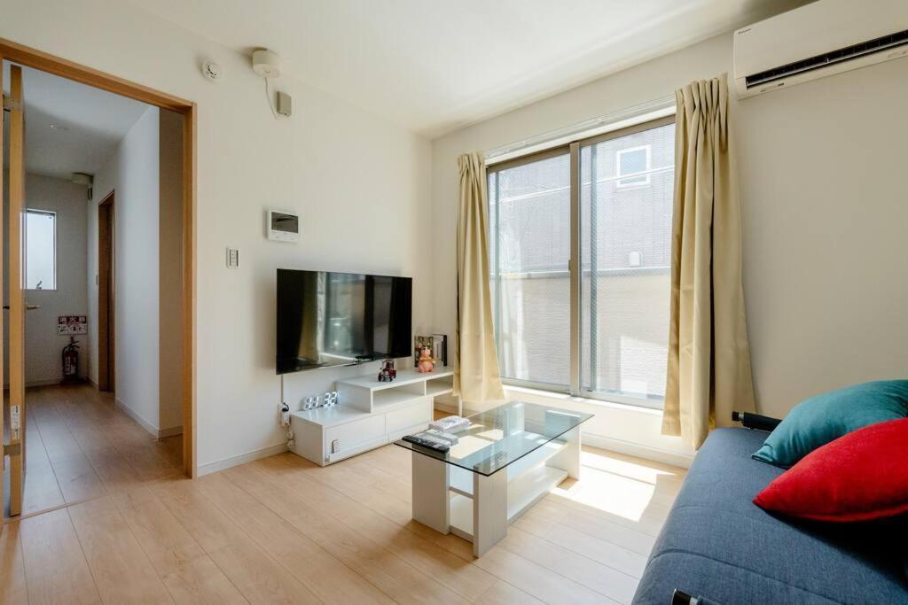 Apartment 千住寿町2f 3f Tokyo